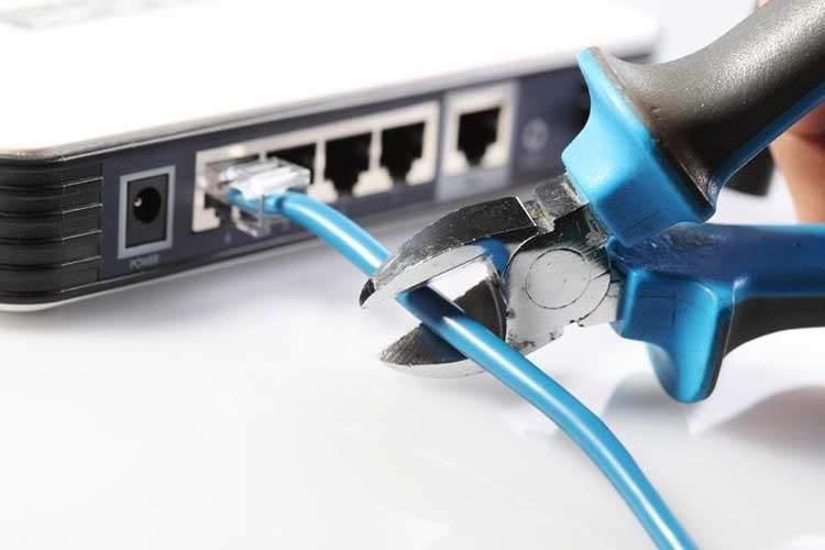 اینترنت ADSL از امروز و اینترنت همراه از فردا دوباره متصل می گردد، اما آیا شاهد پوزش خواهی با پرداخت غرامتی خواهیم بود؟!