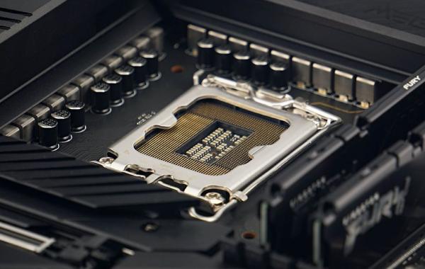 سوکت LGA1851 اینتل برای مادربردهای سری 800 چه تفاوت ها و پیشرفت سوکت LGA1851 اینتل برای مادربردهای سری 800 چه تفاوت ها و پیشرفت هایی نموده است؟